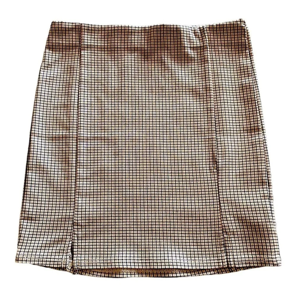 TILLYS-WHITE FAWN-BUNDLE OF THREE SKIRTS-SIZE MEDIUM